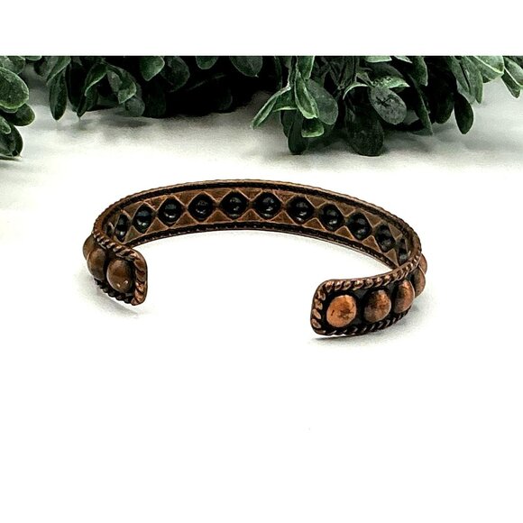 Vintage-Style Copper Cuff Bracelet With Embossed Dot Pattern & Oxidized Detailin - Picture 4 of 4
